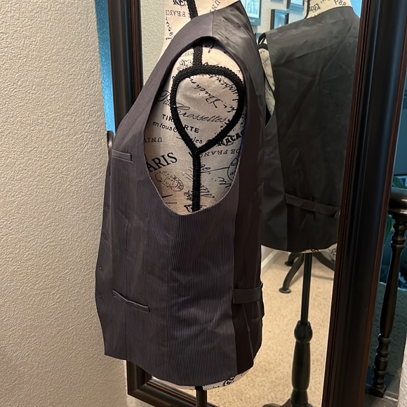 Express vest - Picture 3 of 6